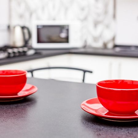 Designer Apartment Зі Світлом! إلفيف المظهر الخارجي الصورة