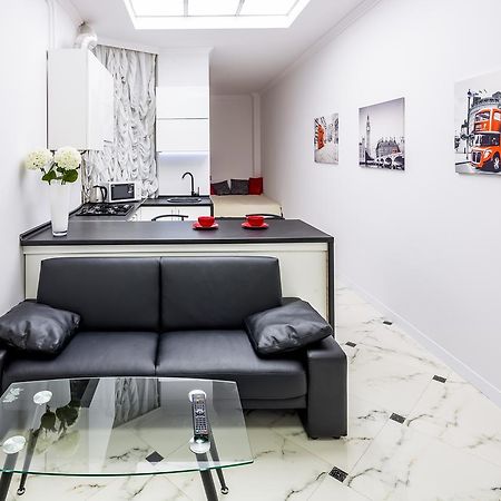 Designer Apartment Зі Світлом! إلفيف المظهر الخارجي الصورة