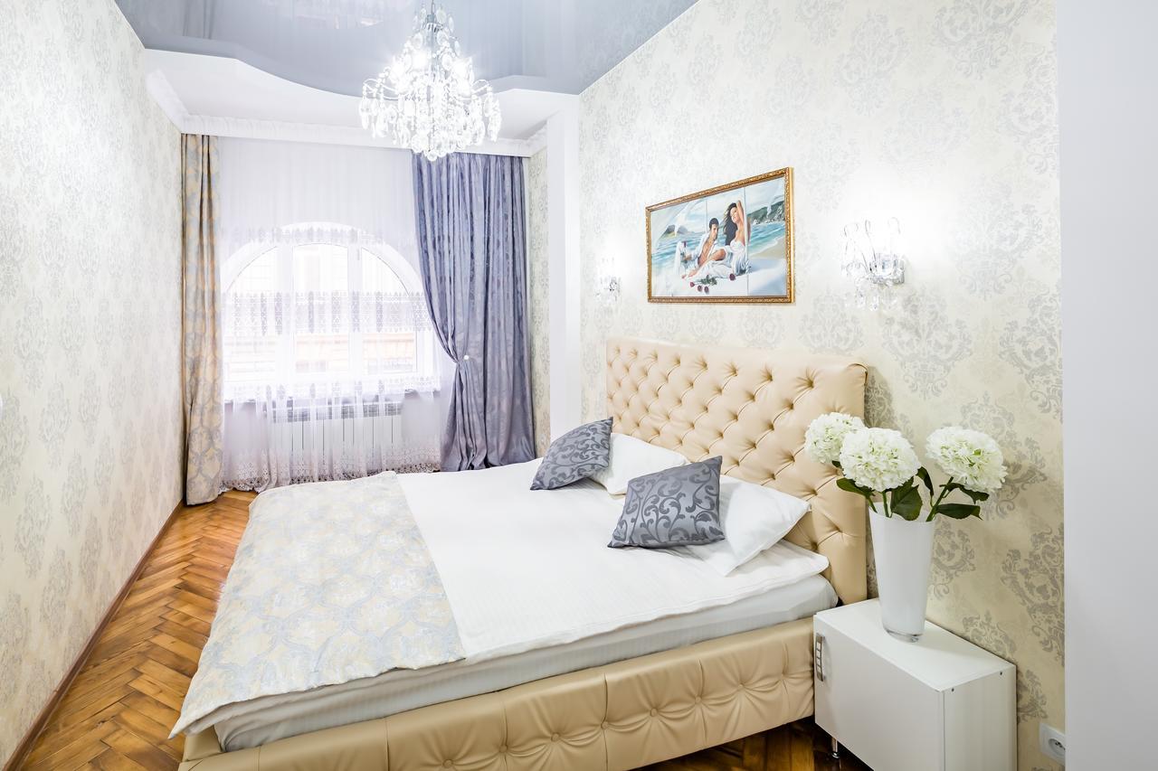 Designer Apartment Зі Світлом! إلفيف المظهر الخارجي الصورة