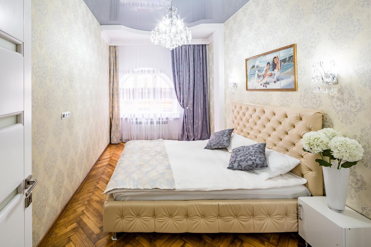 Designer Apartment Зі Світлом! إلفيف المظهر الخارجي الصورة